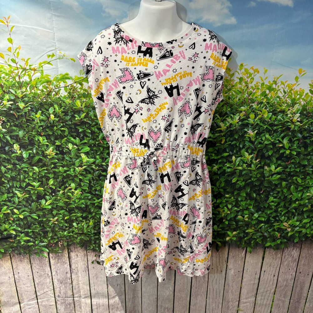 Girls Grafitti Style Summer Dress Size Medium Elastic waist Fun Design (SKU:167G